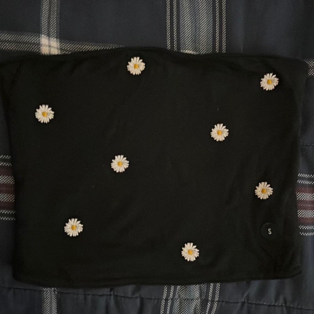 Small black Hollister tube top